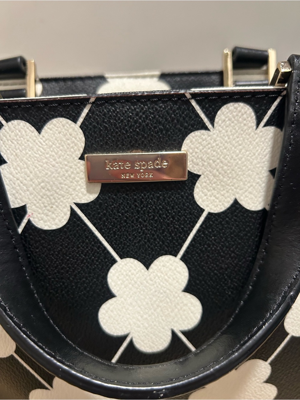 kate spade Black & White Floral Chain-Link Tote Grant Street Juno Vinyl - Picture 2 of 11